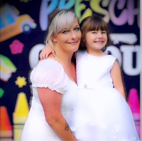 Meet your Posher, Lisa - Picture 1 of 1